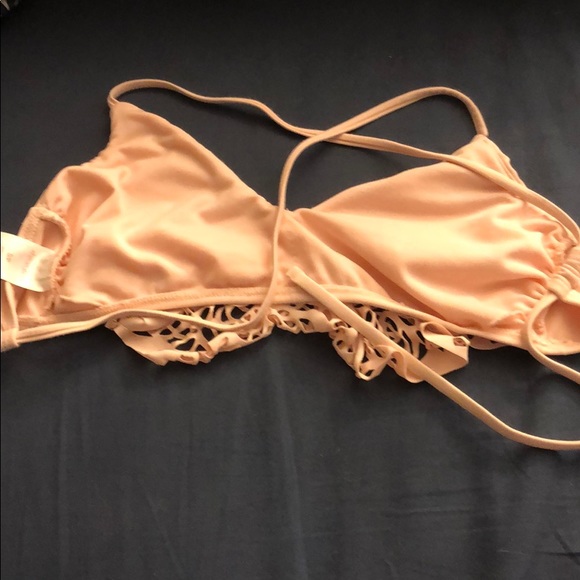 •blush bikini - Picture 2 of 2